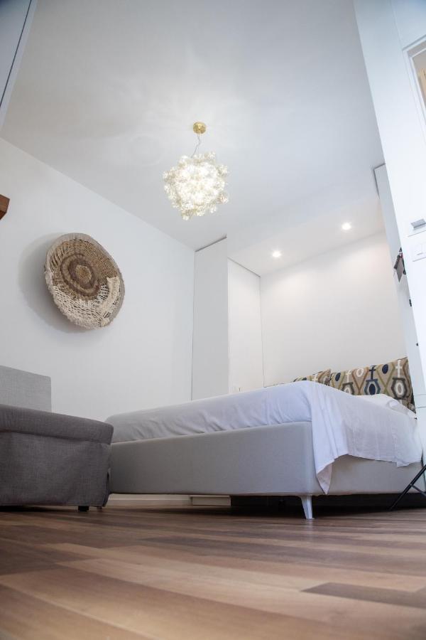Enjoy Boutique Rooms Монополи Екстериор снимка