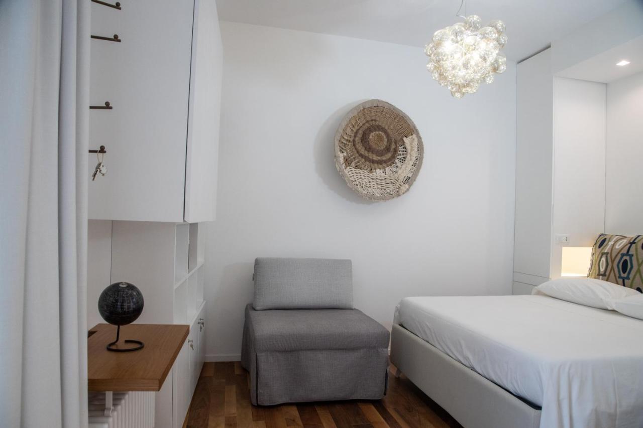 Enjoy Boutique Rooms Монополи Екстериор снимка